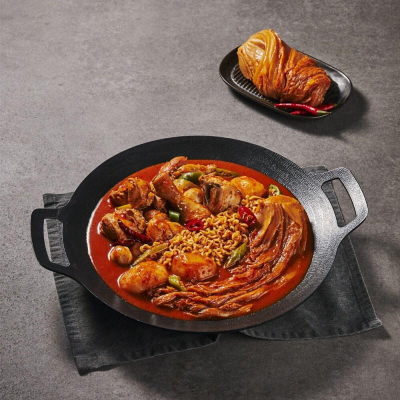 원주몰,[원주맛집 민병선식당] 묵은지닭볶음탕국내산 밀키트 1~2인
